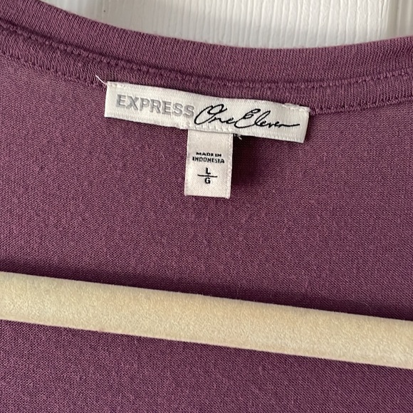 Express one eleven mauve high low hem open u neck super soft shirt tunic large - Picture 3 of 4